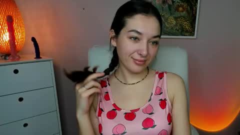 Snapshot of sugar_xmegan chatting on 14, 11, 2025 Megan online show from 14, 11, 2025