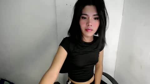 Jo Haira online show from 14, 12, 2024