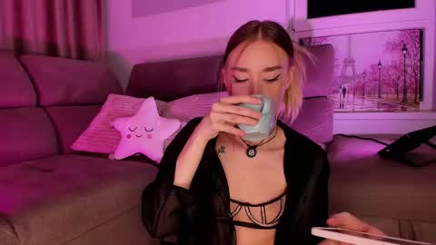 sugarskye online show from 18, 12, 2025