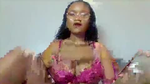 Snapshot of sugarspicexxx24 chatting on 12, 10, 2025 SugarSpiceXXX24 online show from 12, 10, 2025