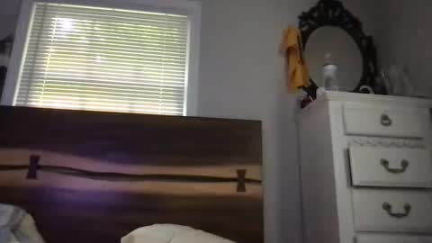 Snapshot of sugarwhite11 chatting on 7, 10, 2025 sugarwhite11 online show from 7, 10, 2025