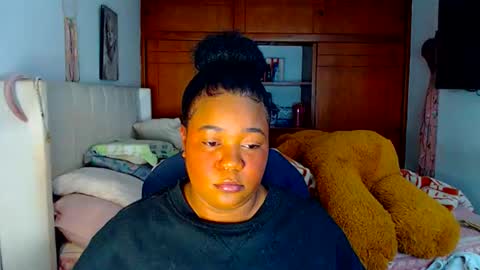 Cami   Back in 2 hours online show from 27, 11, 2025