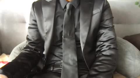 Snapshot of suitfetishez chatting on 23, 2, 2026 suitfetishez online show from 23, 2, 2026