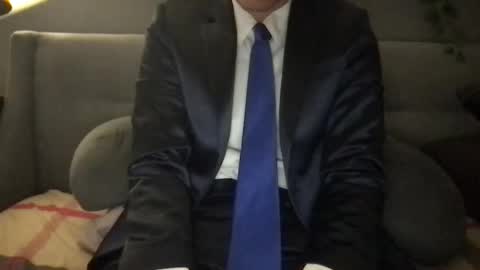 Snapshot of suitfetishez chatting on 6, 3, 2026 suitfetishez online show from 6, 3, 2026