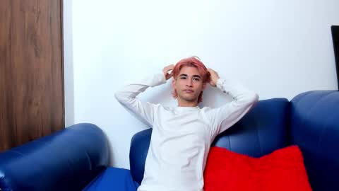 Snapshot of sukmiboy chatting on 14, 10, 2025 LEO online show from 14, 10, 2025