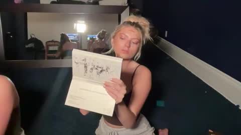 summerclarke2 online show from 10, 10, 2025