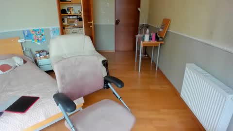 summerliza online show from 22, 9, 2025