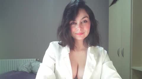 Snapshot of summerprints chatting on 10, 11, 2025 Summer online show from 10, 11, 2025