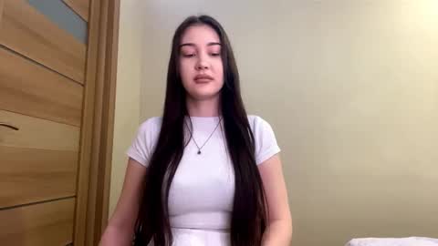 Snapshot of summersandmann chatting on 7, 11, 2025 Emily online show from 7, 11, 2025