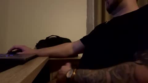 Snapshot of sun_is_dark chatting on 22, 3, 2026 Luka online show from 22, 3, 2026