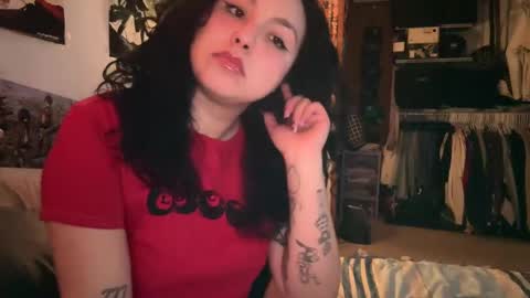 Snapshot of sunflowerxo chatting on 17, 2, 2025 Sofie online show from 17, 2, 2025