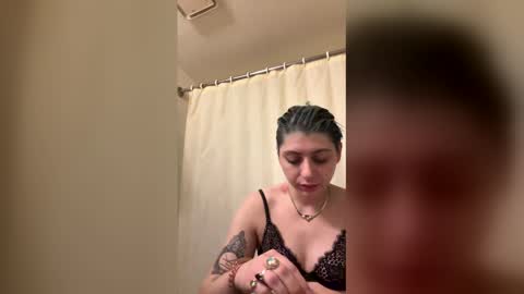 Snapshot of sunni_daes_xo chatting on 6, 1, 2026 Sunni Daes online show from 6, 1, 2026