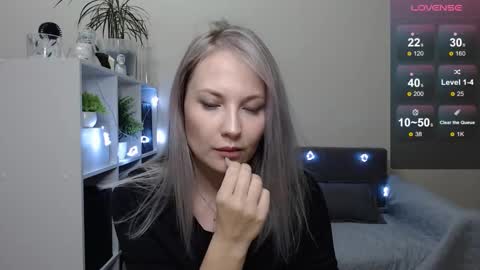 Naomi online show from 16, 12, 2024