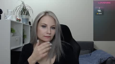 Naomi online show from 20, 1, 2025