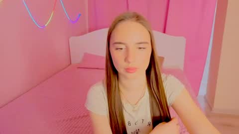 Snapshot of sunnybunnyy5 chatting on 22, 3, 2026 Liza online show from 22, 3, 2026