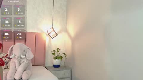  S U N N Y online show from 10, 12, 2024