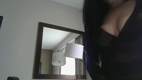 Sunny online show from 18, 9, 2025