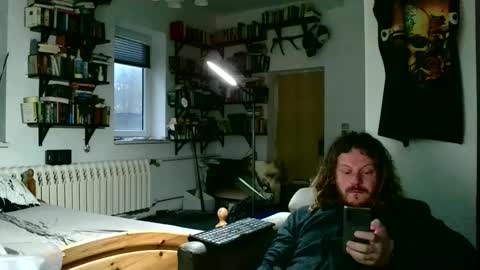 Snapshot of sunr1sa chatting on 13, 12, 2024 sunr1sa online show from 13, 12, 2024