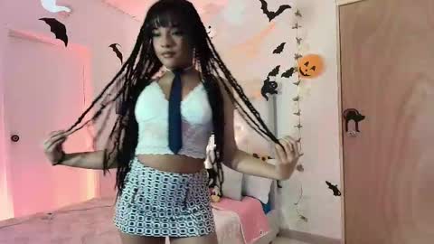    online show from 14, 10, 2025