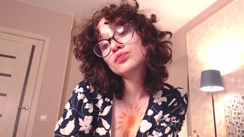 Hella online show from 8, 1, 2025