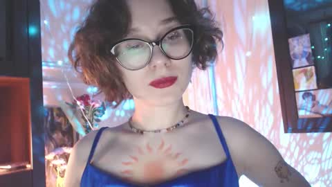 Hella online show from 25, 2, 2026