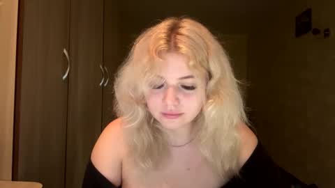 sunshinyflash online show from 26, 11, 2025