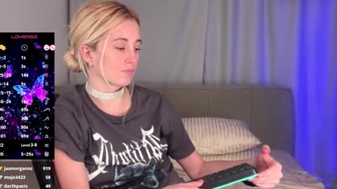 ANNApvt open full info in bio online show from 8, 12, 2024