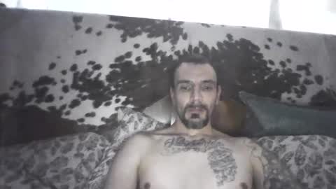 Guero Cash online show from 13, 1, 2025