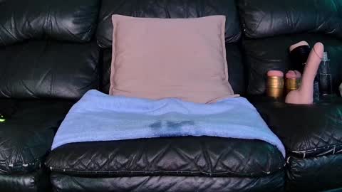 Thomas online show from 19, 1, 2025