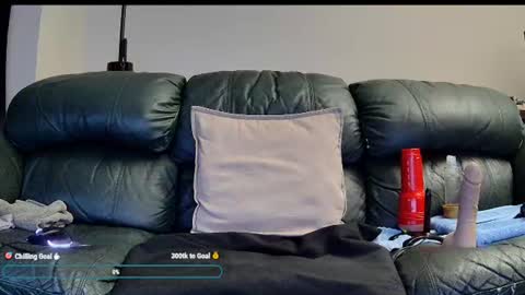 Snapshot of superduty5speed chatting on 12, 6, 2026 Thomas online show from 12, 6, 2026