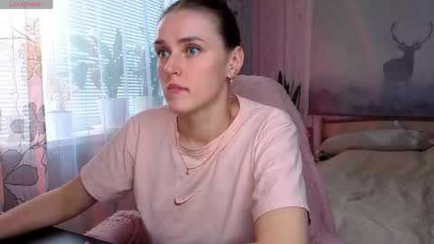 Snapshot of superhotgirlhere chatting on 1, 6, 2026 Sweet Anna online show from 1, 6, 2026