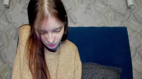 Una online show from 3, 3, 2025