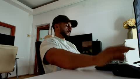 supermanboyxxl online show from 15, 7, 2026