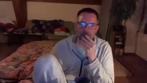 supersquirrel81 online show from 13, 3, 2026