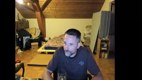 supersquirrel81 online show from 19, 7, 2026
