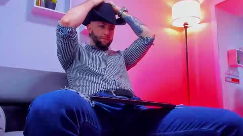 supreme_alpha_ online show from 18, 11, 2025