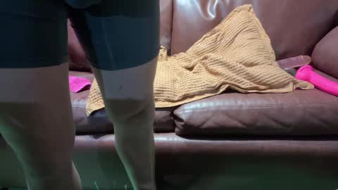 Snapshot of supremelifers chatting on 24, 1, 2025 Stony online show from 24, 1, 2025