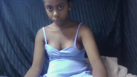 Snapshot of surbelle chatting on 13, 1, 2026 surbelle online show from 13, 1, 2026