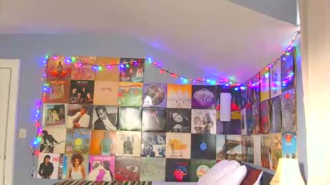 surferboy672 online show from 17, 12, 2025