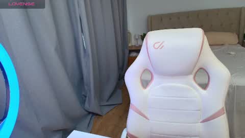 Susan online show from 4, 7, 2026