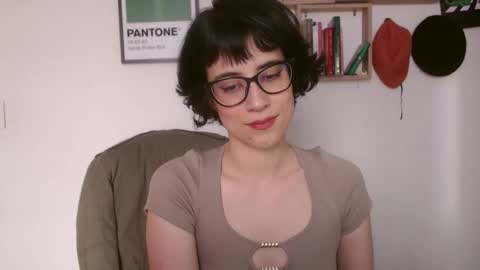 Snapshot of susana_w chatting on 5, 11, 2025 susana_w online show from 5, 11, 2025