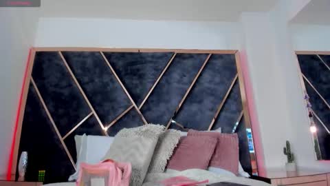 susanahenao online show from 5, 1, 2026