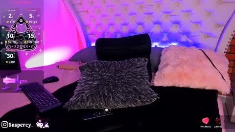 Val Help me get to 100 thumbs up online show from 22, 11, 2025