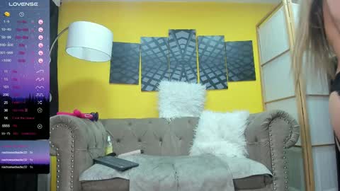 Snapshot of susanslim chatting on 27, 12, 2024 susanslim online show from 27, 12, 2024