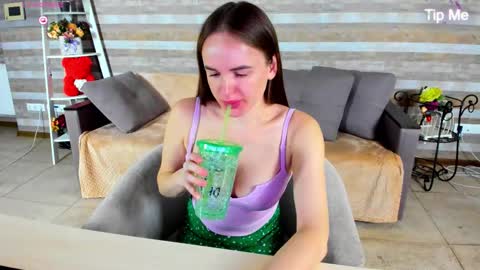 susansmitt online show from 11, 10, 2025