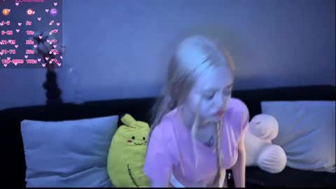 Sue online show from 25, 2, 2025