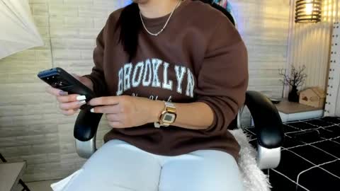   online show from 28, 3, 2026