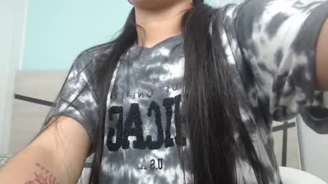 sussy leon online show from 18, 1, 2025