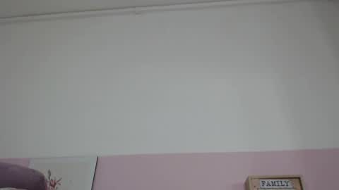 sussy leon online show from 12, 2, 2025