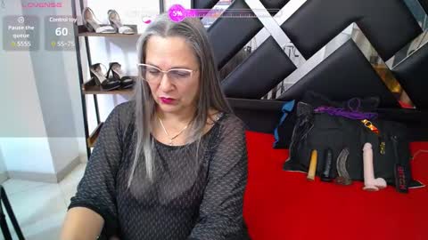 Snapshot of sussy_perez_ chatting on 11, 3, 2025 Sussy online show from 11, 3, 2025